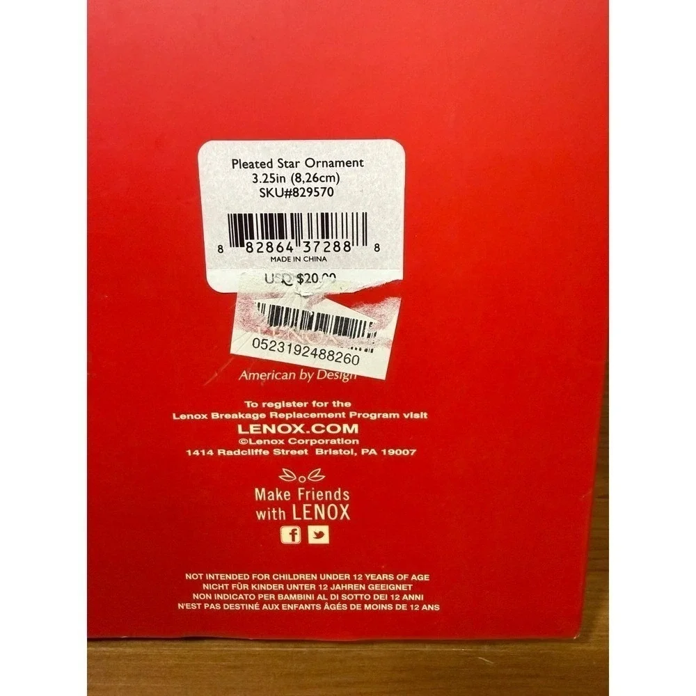Lenox‎ Pleated Star Ornament Ivory Porcelain Gold Accent Tassel w/ Box 3.25